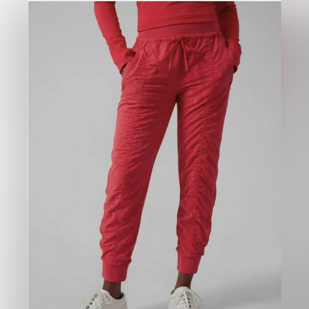 Athleta Attitude pant lined